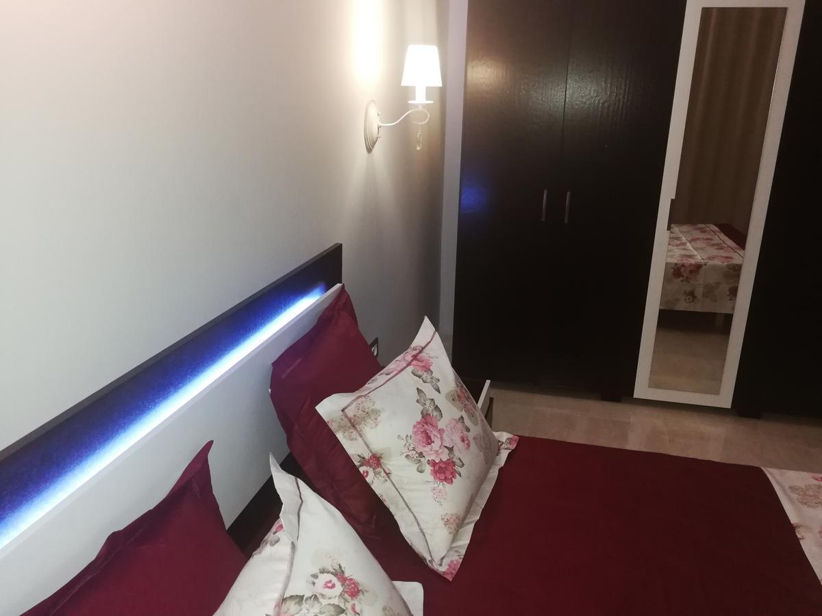 ビゼルト London Houseアパートホテル エクステリア 写真
