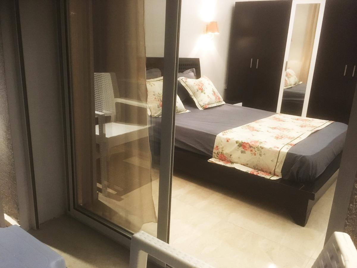 ビゼルト London Houseアパートホテル エクステリア 写真