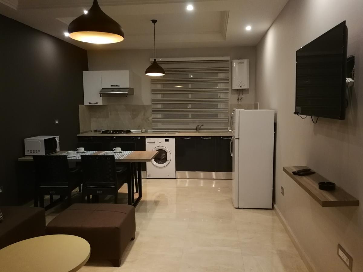 ビゼルト London Houseアパートホテル エクステリア 写真
